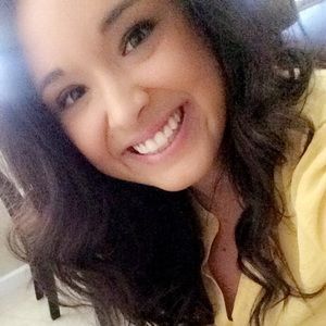 Meet your Posher, Monica